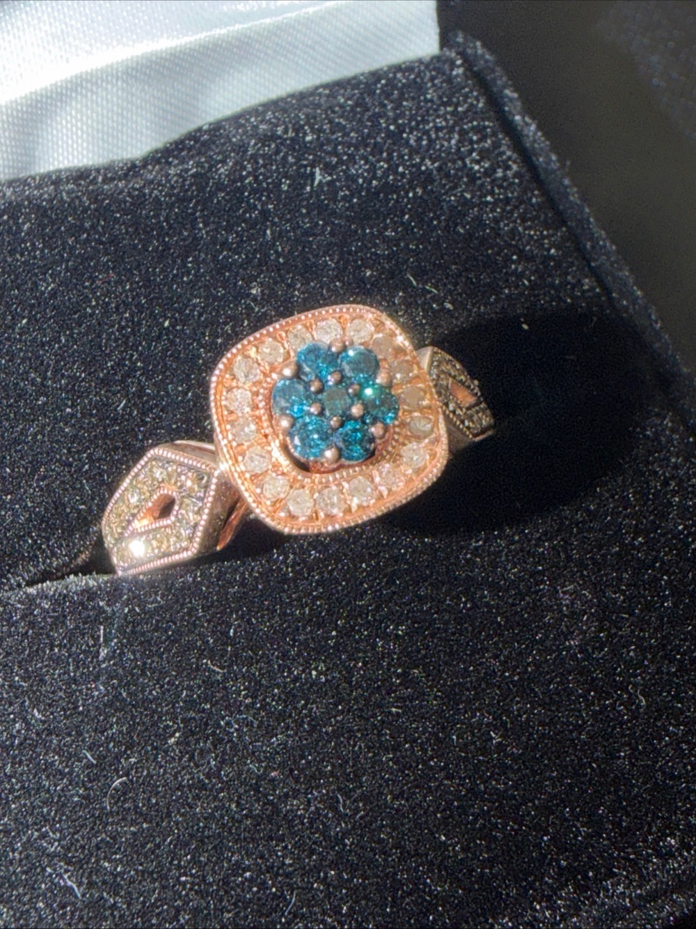 10k Rose Gold Natural Blue And Champagne Diamond Ring